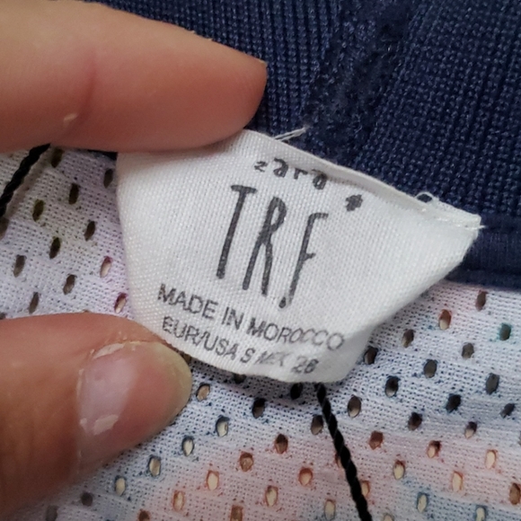 ZARA + TRF Trafaluc Multicolor Mesh Sports Jersey - Picture 4 of 7